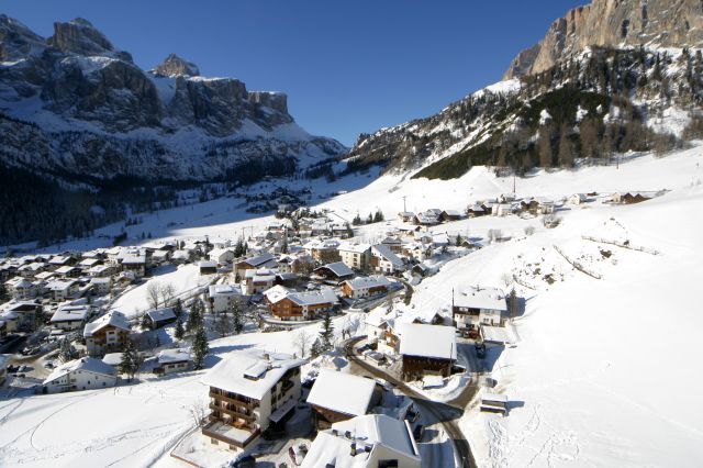 Apartments in Colfosco-Alta Badia, Chalet Ciuf dl Ton Image: Apartments Chalet Ciuf dl Ton